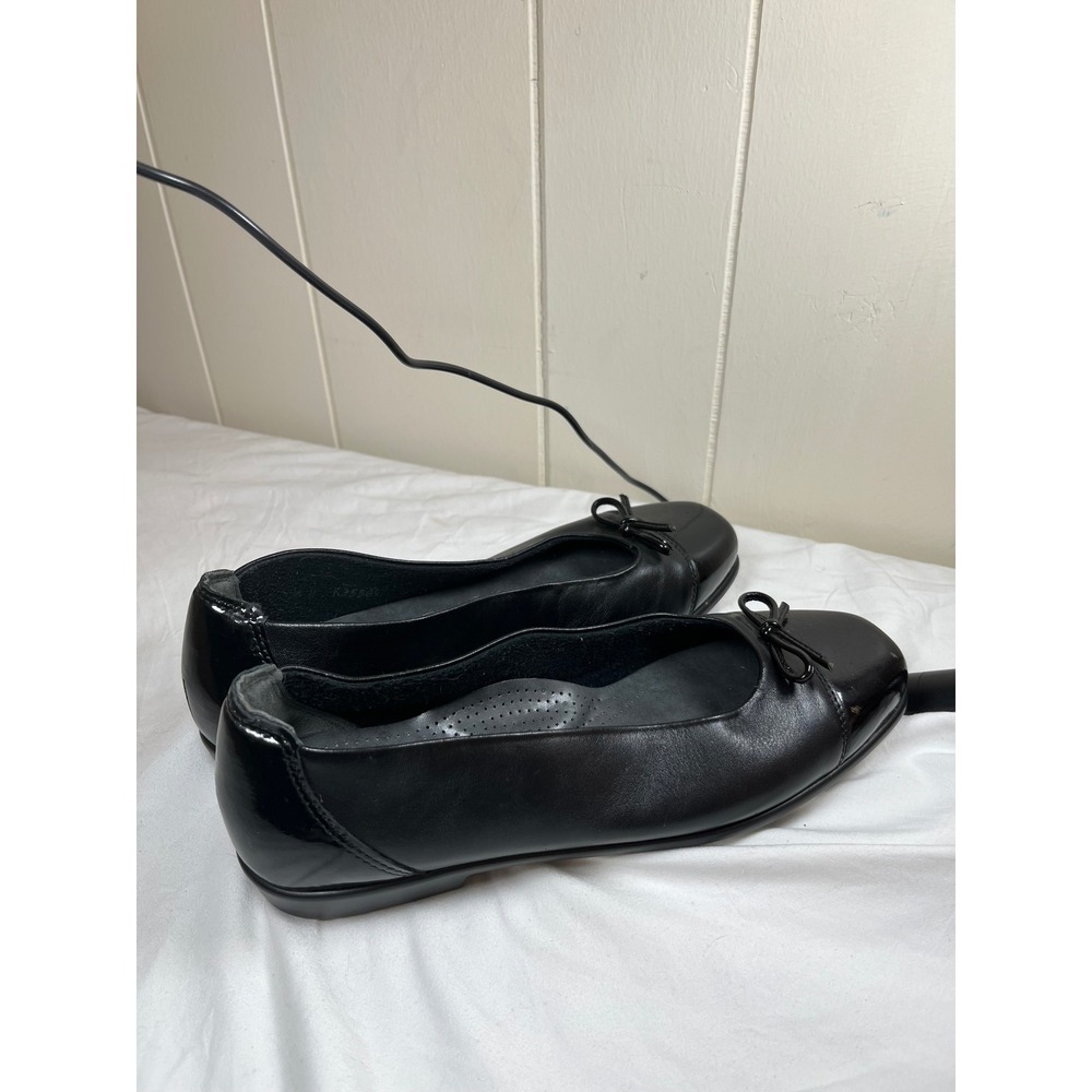 SAS Tripad Comfort Black Leather Ballet Flats Patent Cap Toe Bow Made in USA